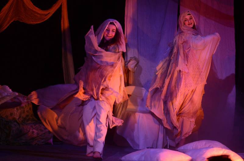 Kliknutím na fotografii zavřete okno