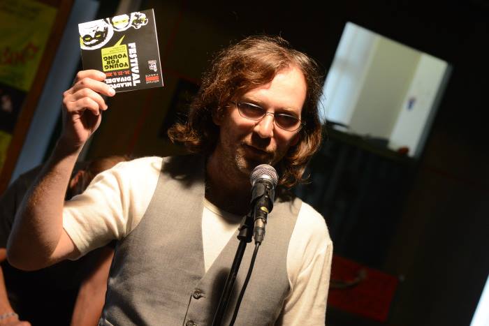 Kliknutím na fotografii zavřete okno