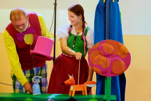 Kliknutím na fotografii zavřete okno