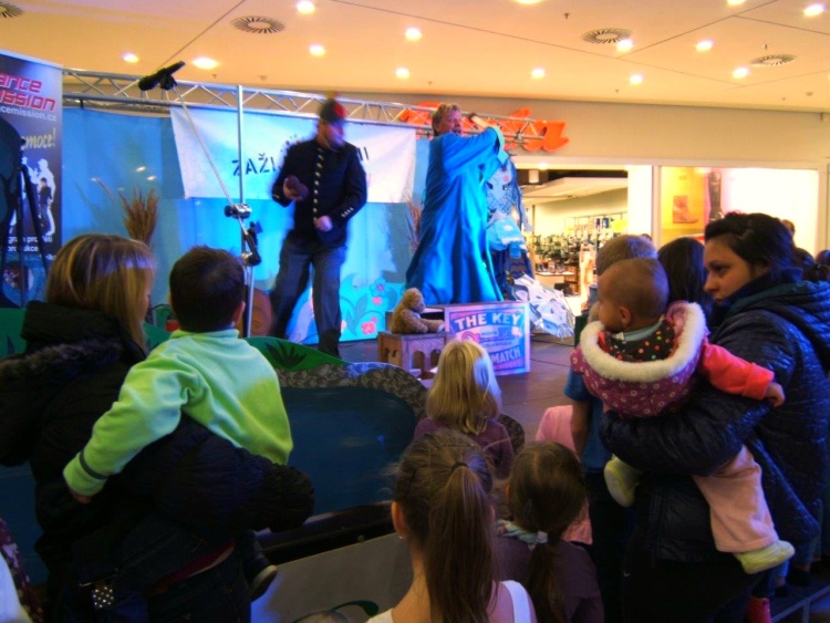 Kliknutím na fotografii zavřete okno