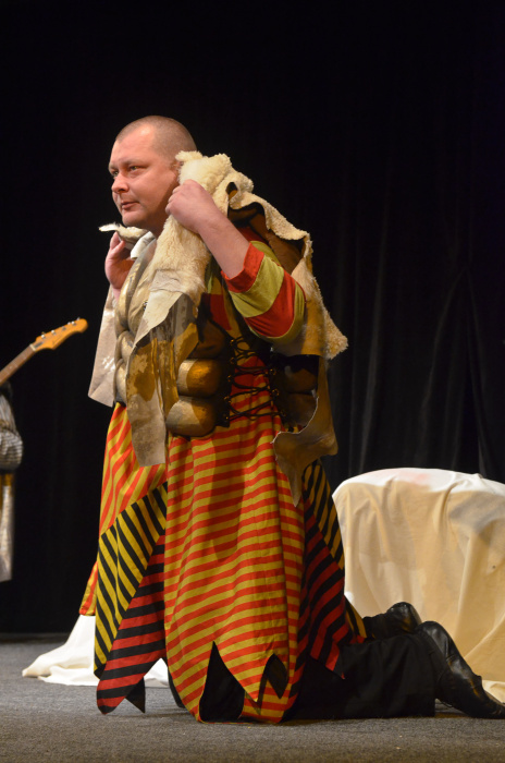 Kliknutím na fotografii zavřete okno