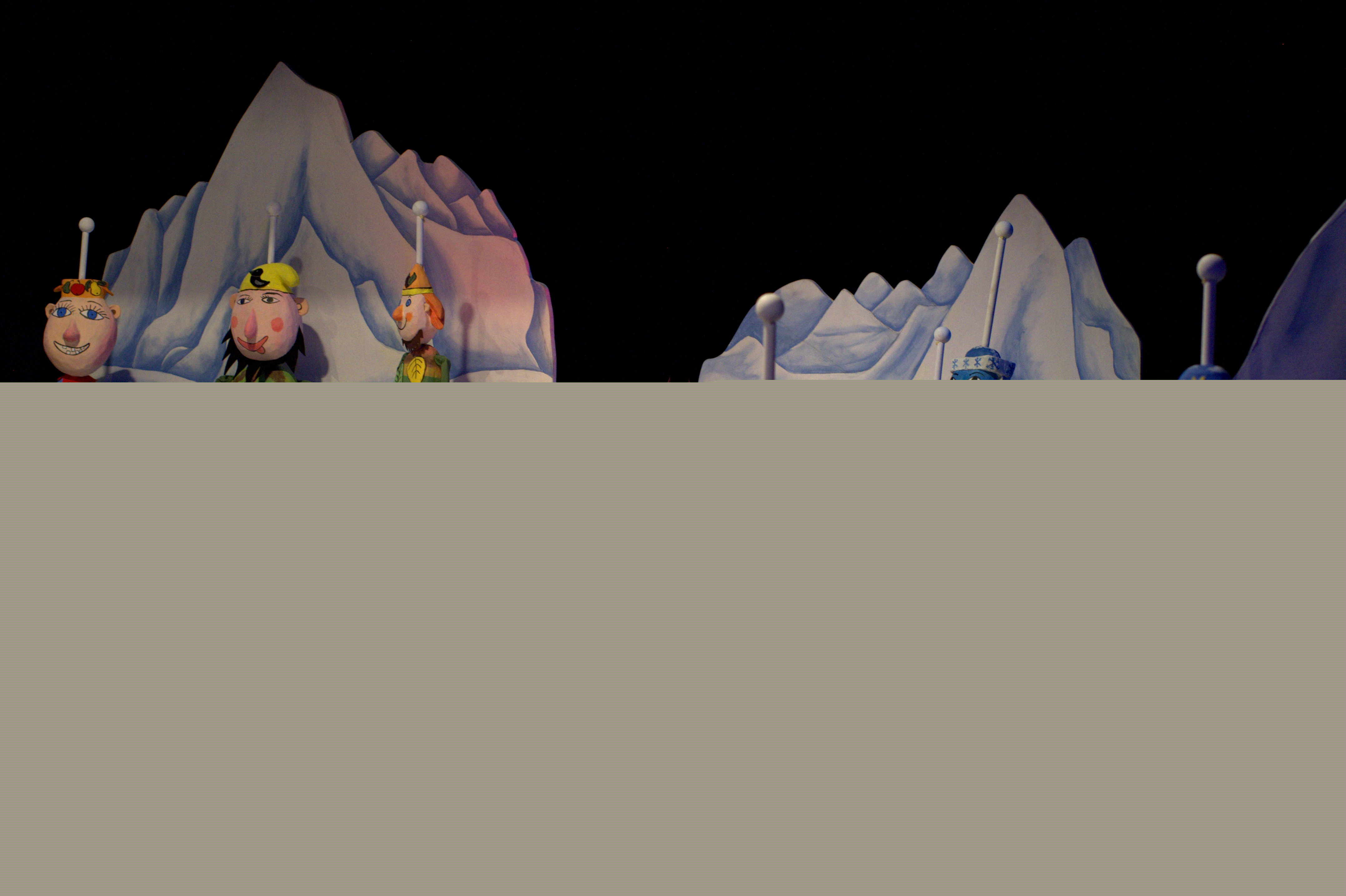 Kliknutím na fotografii zavřete okno