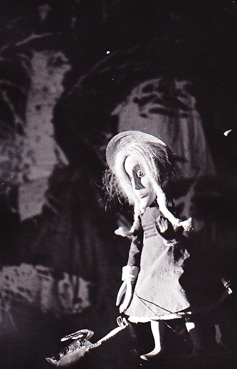 Kliknutím na fotografii zavřete okno