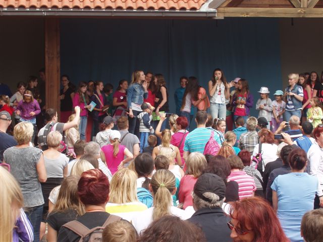 Kliknutím na fotografii zavřete okno