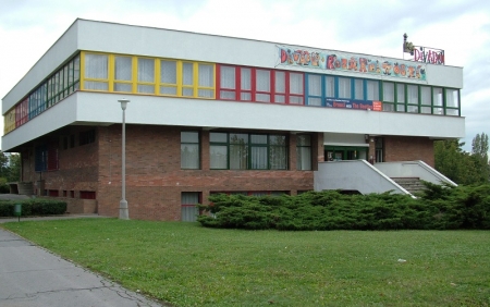 Kliknutím na fotografii zavřete okno