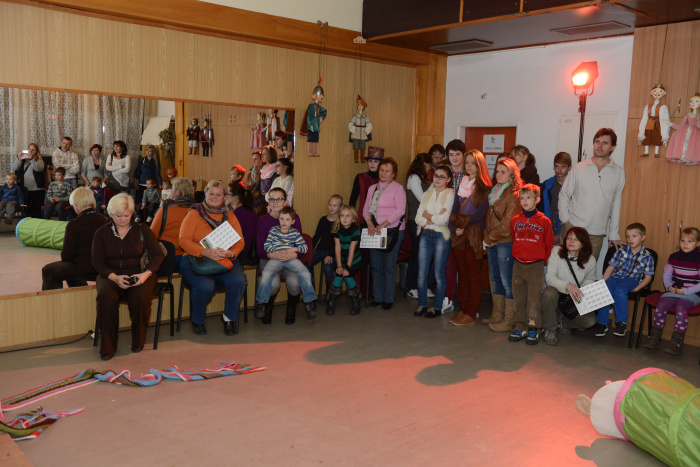 Kliknutím na fotografii zavřete okno